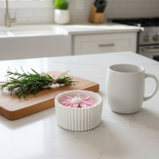 Blush Rose – Petite Candle (Pink Daisy)