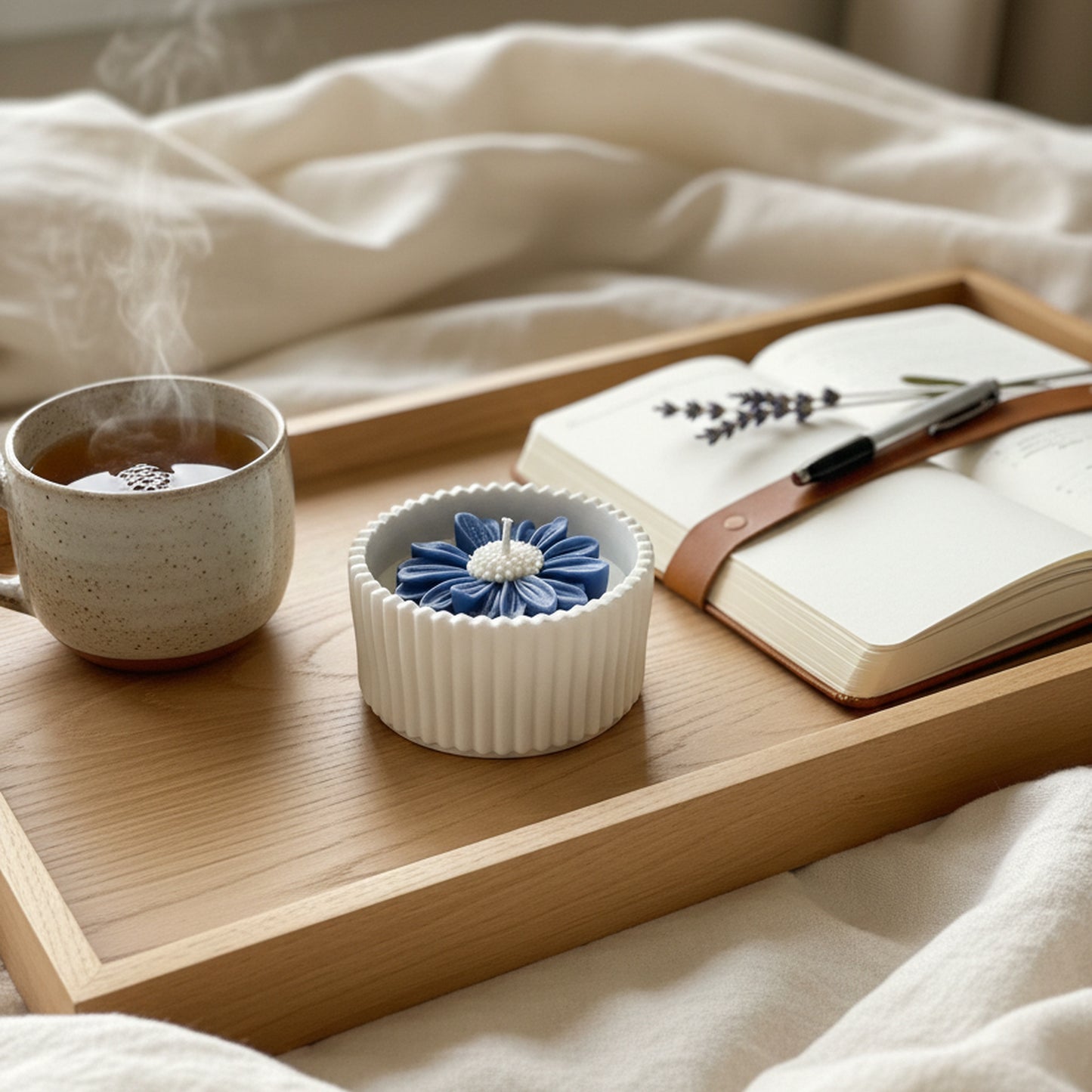 Dark Rose – Petite Candle (Blue Daisy)