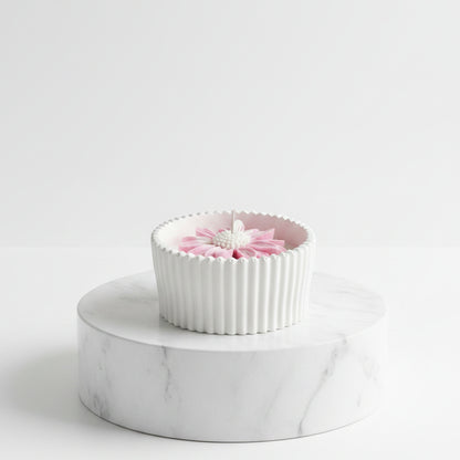 Dark Rose – Petite Candle (Pink Daisy)