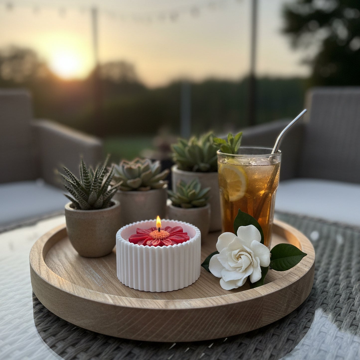 Gardenia Mist – Petite Candle (Red Daisy)