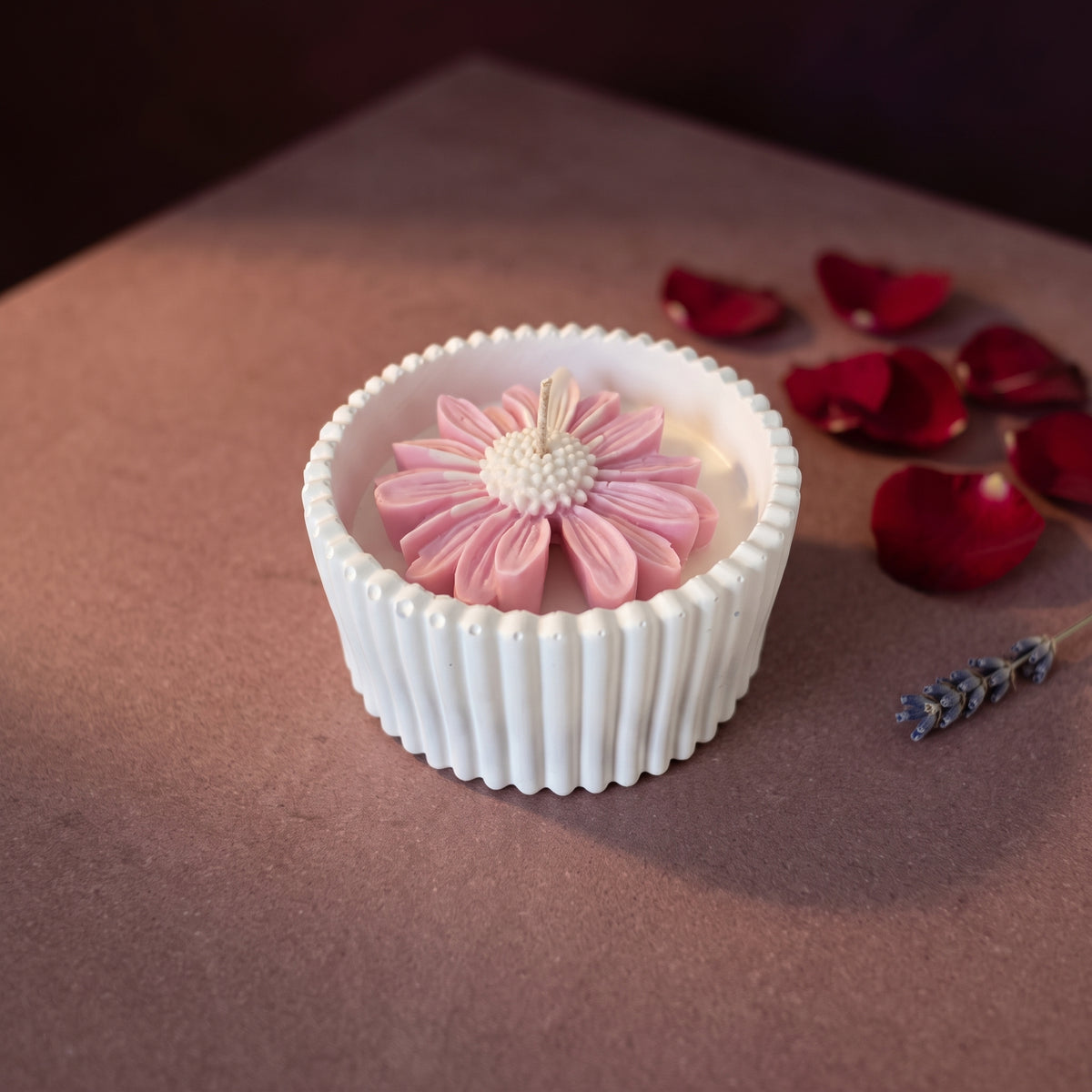 Blush Rose – Petite Candle (Pink Daisy)