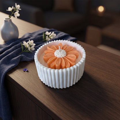 Moonlit Jasmine – Petite Candle (Orange Daisy)